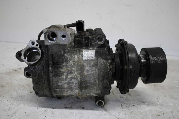 COMPRESSEUR DE CLIMATISATION VW 2.5TDI / 5.0V10 TDI - Vue 1